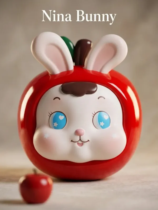 [IN STOCK] Nina Bunny Apple Edition Resin Art Figurine (7cm) - Ultra Rare Designer Toy