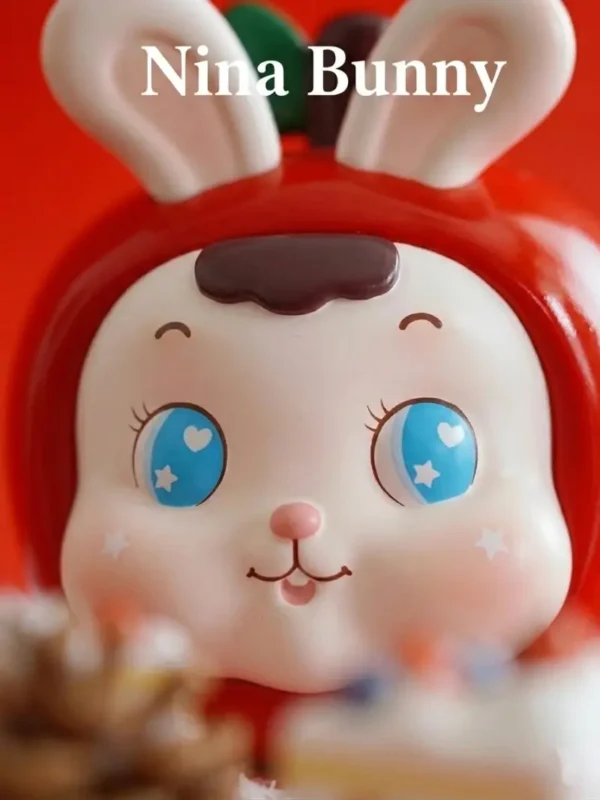 [IN STOCK] Nina Bunny Apple Edition Resin Art Figurine (7cm) - Ultra Rare Designer Toy