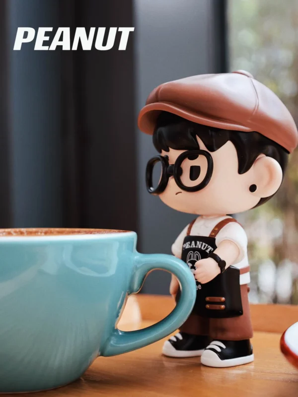 [IN STOCK] PEANUT “Barista” Art Toy Set Limited Edition (13cm, PU Resin)