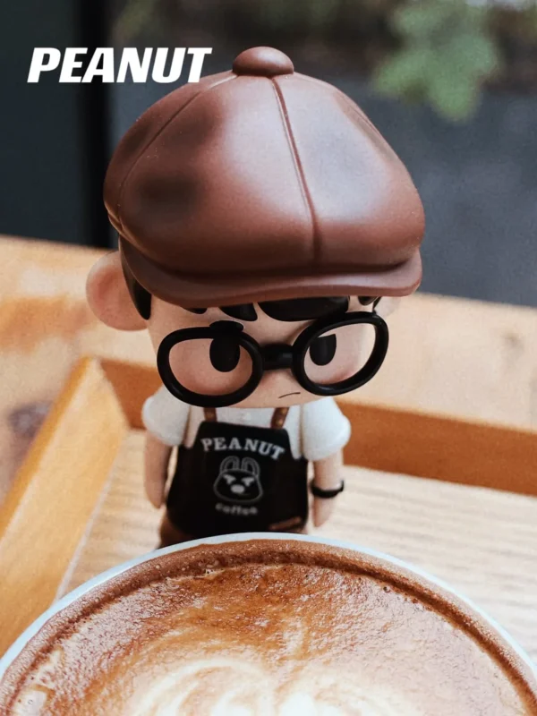 [IN STOCK] PEANUT “Barista” Art Toy Set Limited Edition (13cm, PU Resin)